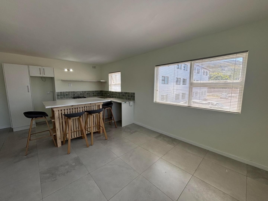 To Let 1 Bedroom Property for Rent in Northcliff Western Cape